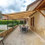 Maison Familiale Les Crozes Сasa de vacaciones Archignac